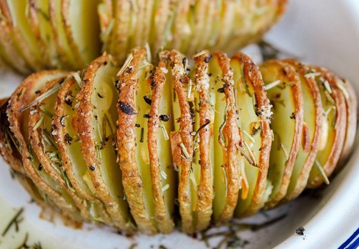 Papas Hasselback - Recetas Judias